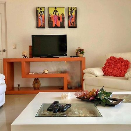 شقة Depa De Dos Recamaras En Acapulco Diamante Frente Arena Gnp المظهر الخارجي الصورة